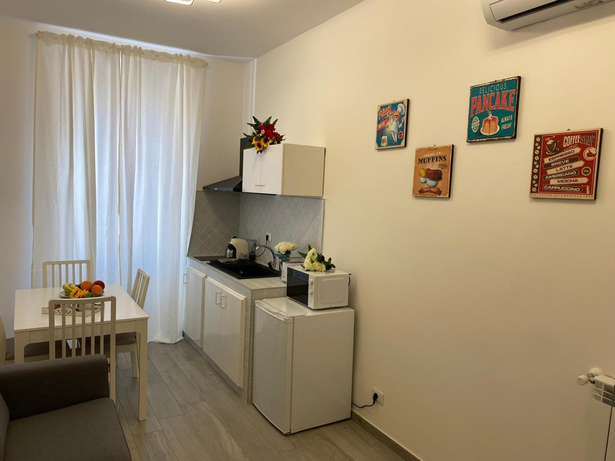 Roma Guesthouse Affittacamere Centro Citta' Softrooms-Metro' A 1 Metro Eksteriør billede