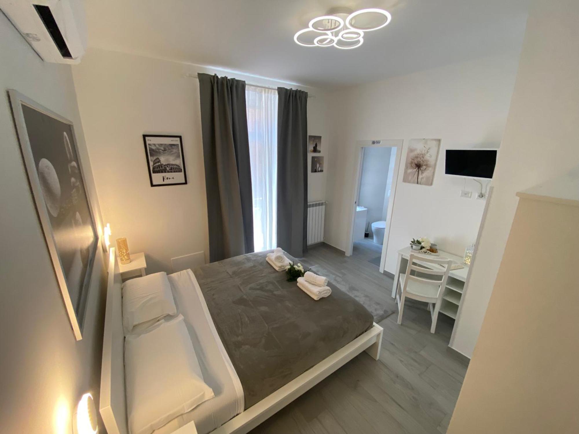 Roma Guesthouse Affittacamere Centro Citta' Softrooms-Metro' A 1 Metro Eksteriør billede