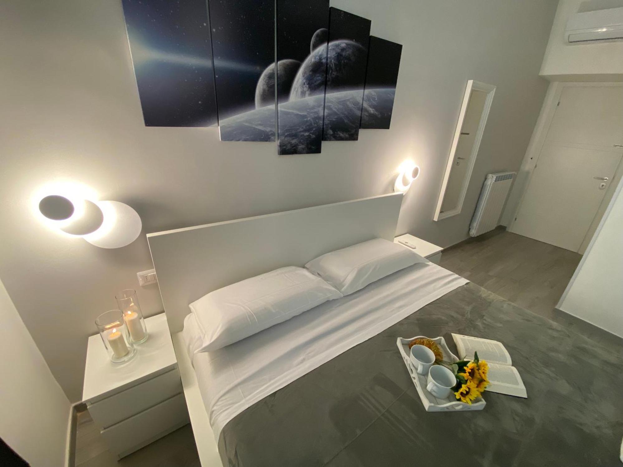 Roma Guesthouse Affittacamere Centro Citta' Softrooms-Metro' A 1 Metro Eksteriør billede
