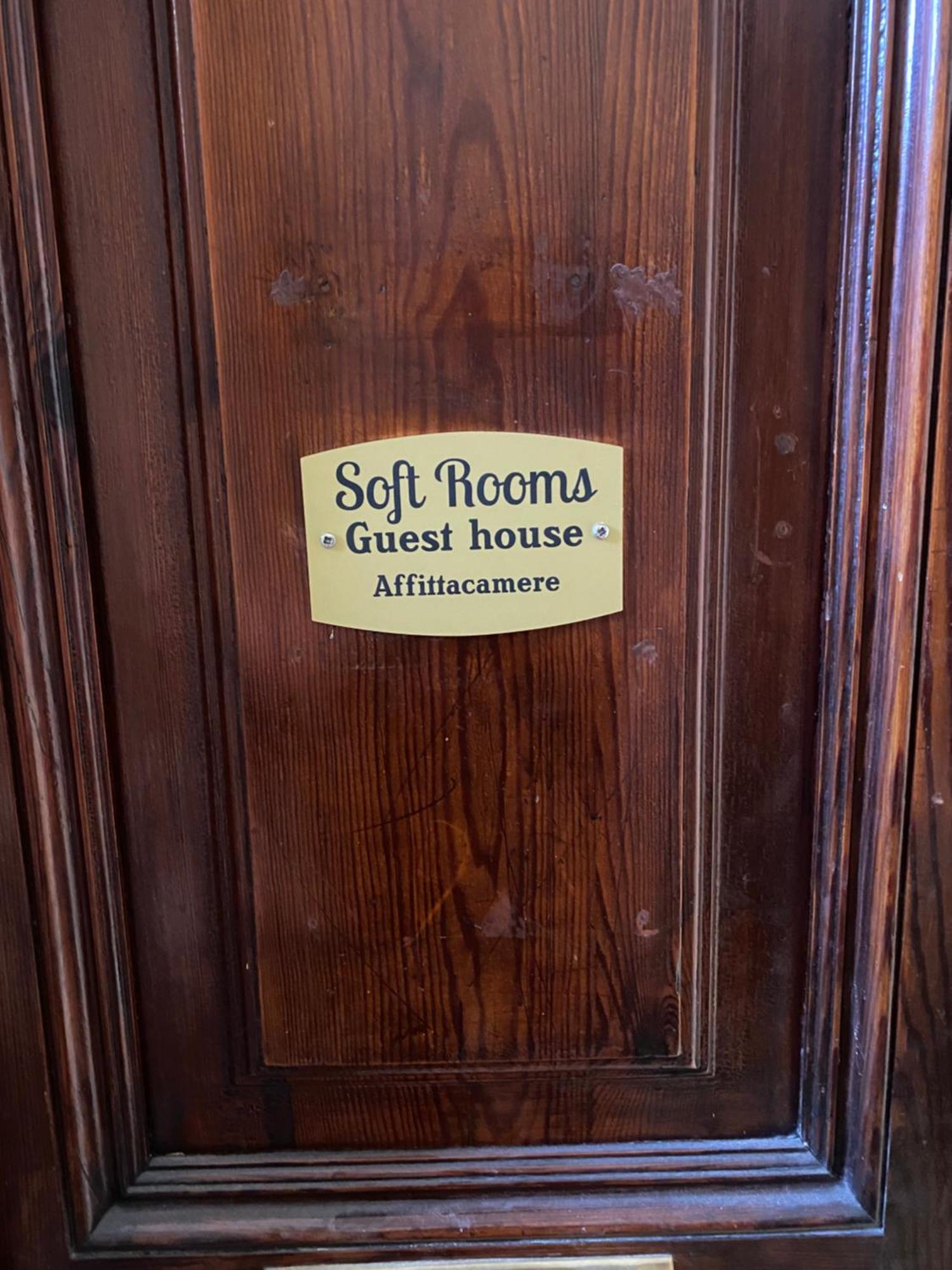 Roma Guesthouse Affittacamere Centro Citta' Softrooms-Metro' A 1 Metro Eksteriør billede